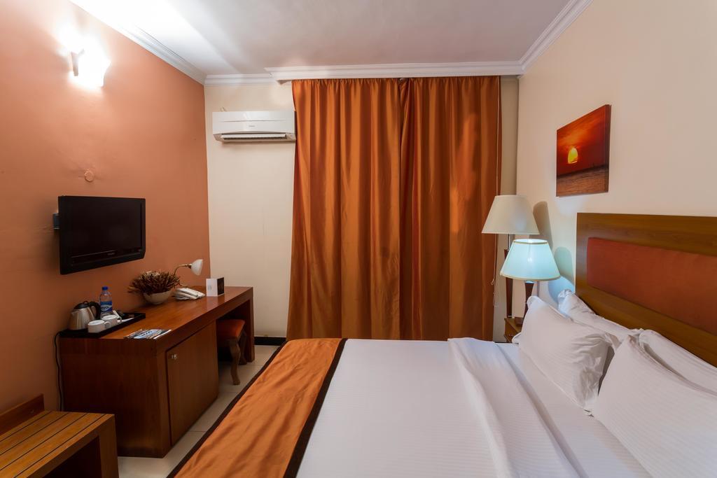 Aliayabiagba Morning Side Suites מראה חיצוני תמונה
